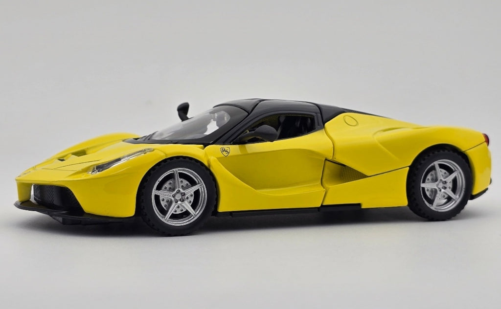 Ferrari LaFerrari 1:24 diecast scale model car collectible | Assorted Colors