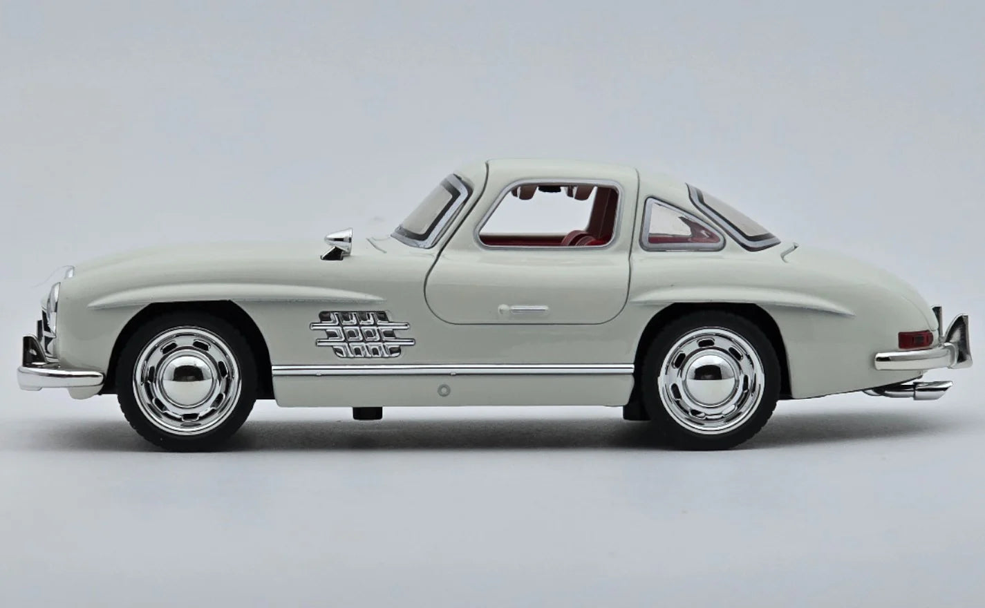 1954 Mercedes-Benz 300sl 1:32 Diecast Scale Model Car Collectible