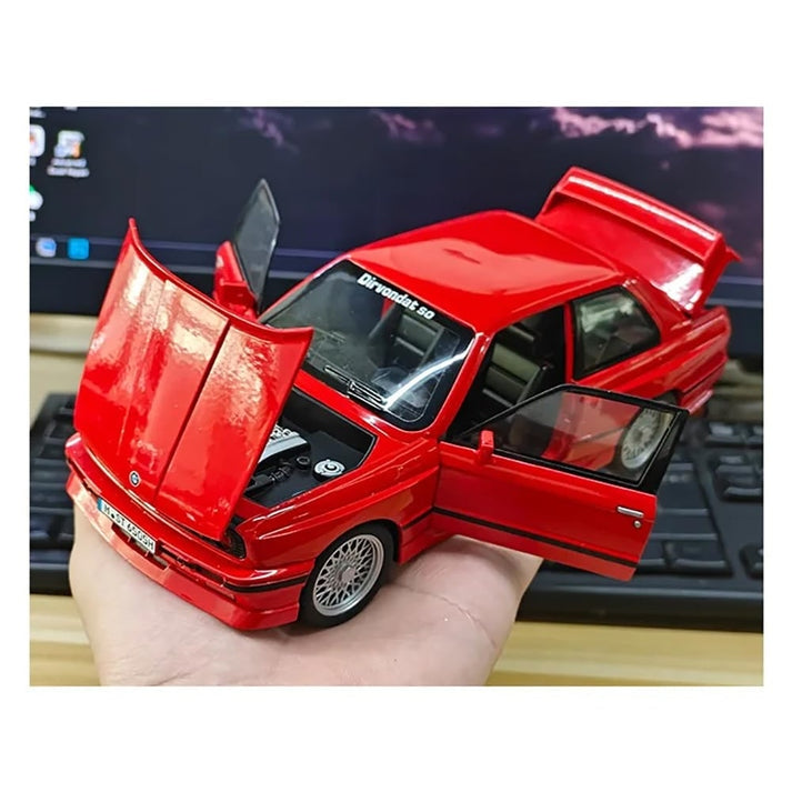 BMW E30 M3 Sport 1:24 Diecast Scale Model Car
