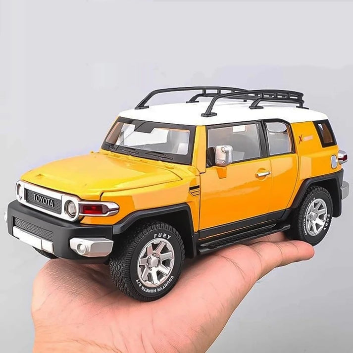 Toyota Fj Cruiser 1:24 Diecast Scale Model Car