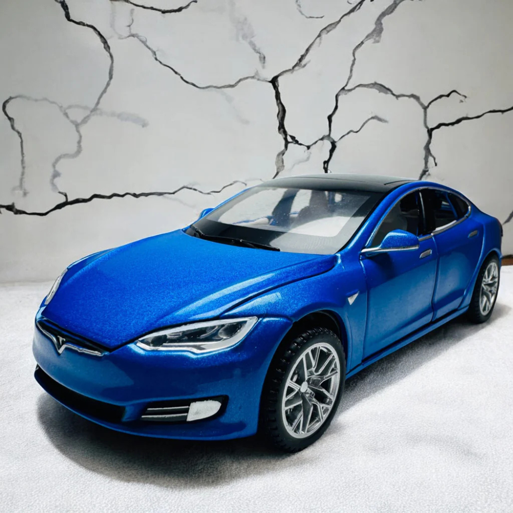 Tesla Model S 1:24  Diecast Metal Car