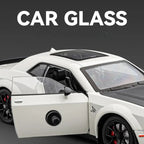 Dodge Challenger SRT Hellcat 1:24 Diecast Scale Model Car
