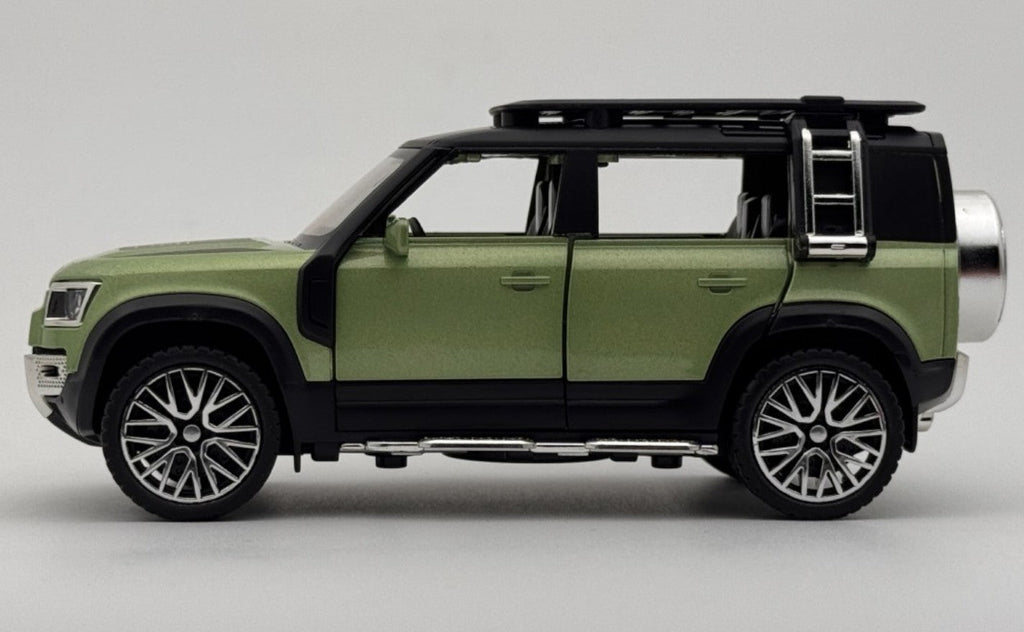 Land Rover Defender 110 1:24 diecast Scale Model car