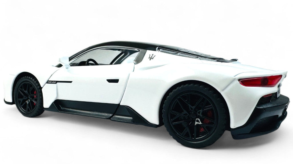 Maserati MC20 Coupe diecast scale model car 1:24