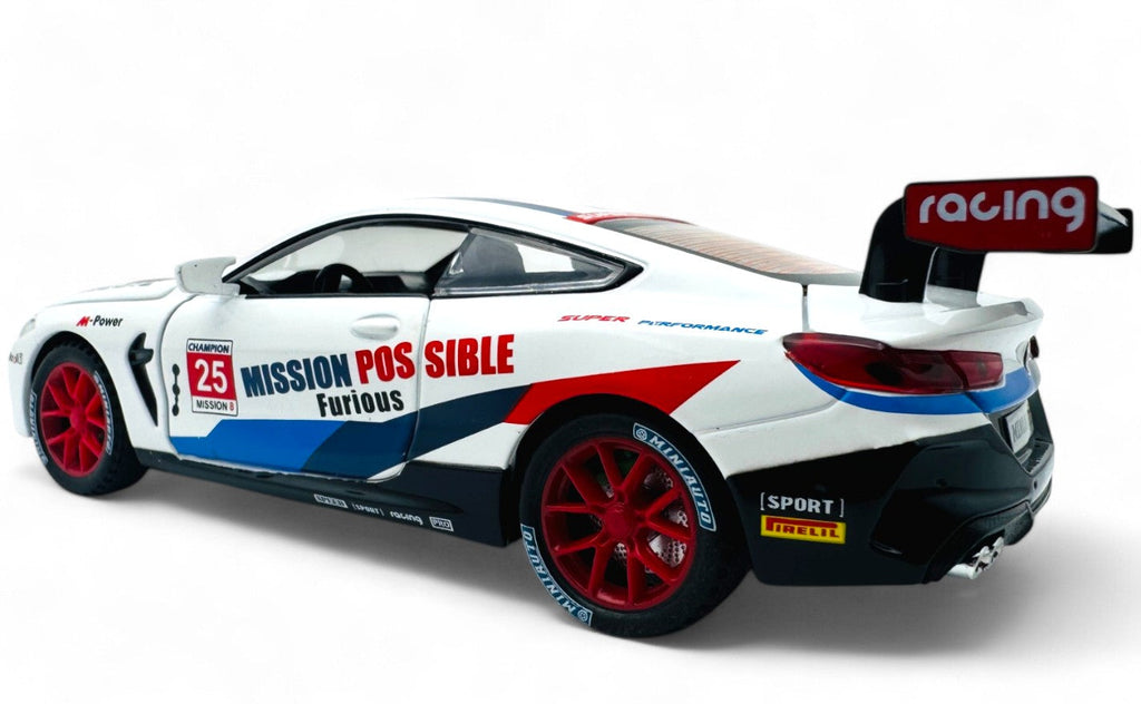 Bmw M8 GTE 1:24 diecast scale model car collectible