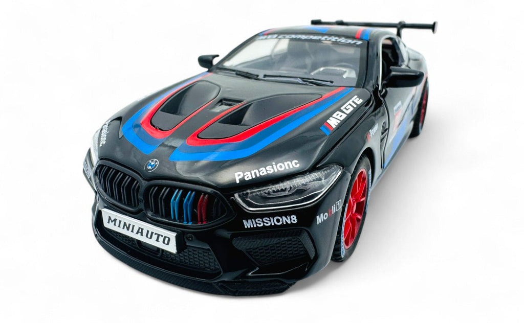 Bmw M8 GTE 1:24 diecast scale model car collectible