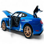 Ford Mustang Shelby GT500  diecast scale model car 1:24