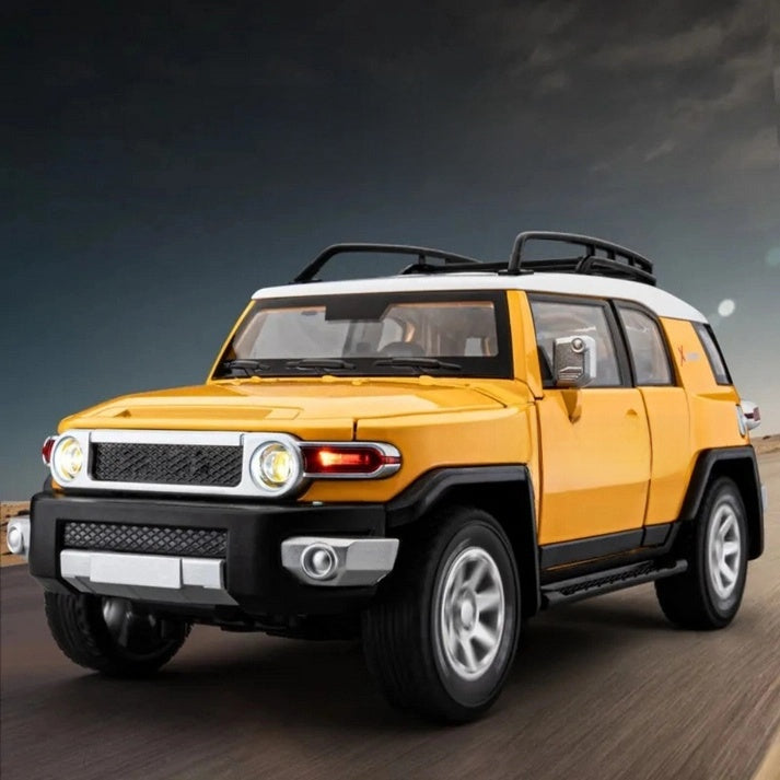 Toyota Fj Cruiser 1:24 Diecast Scale Model Car