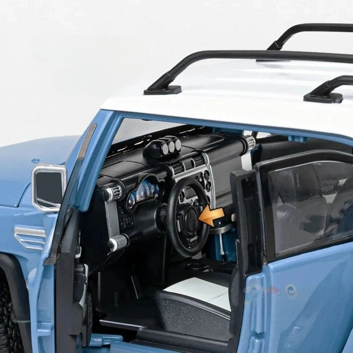 Toyota Fj Cruiser 1:24 Diecast Scale Model Car