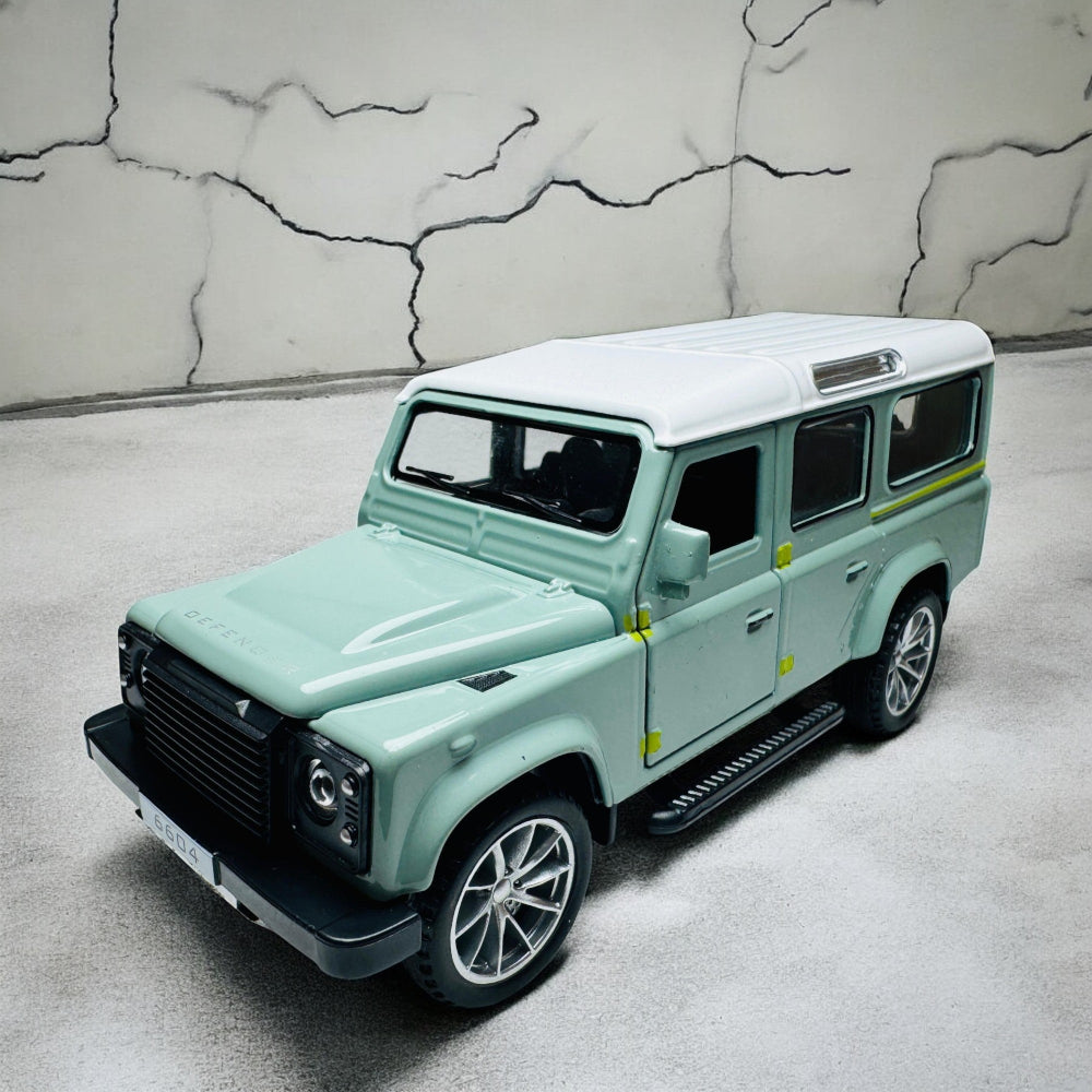 Licensed 2022 Land Rover Defender 110 | 1:24 Scale Model