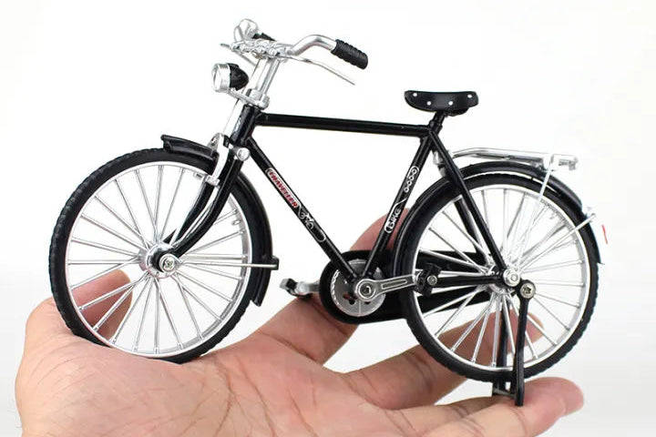 Classic Bicycle Metal Scale Model Diecast Miniature Collection with accessories
