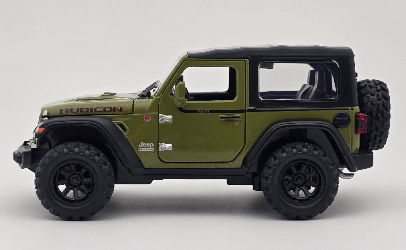 Jeep Wrangler Rubicon 3 Door 1:32 Removable Top diecast scale model car collectible