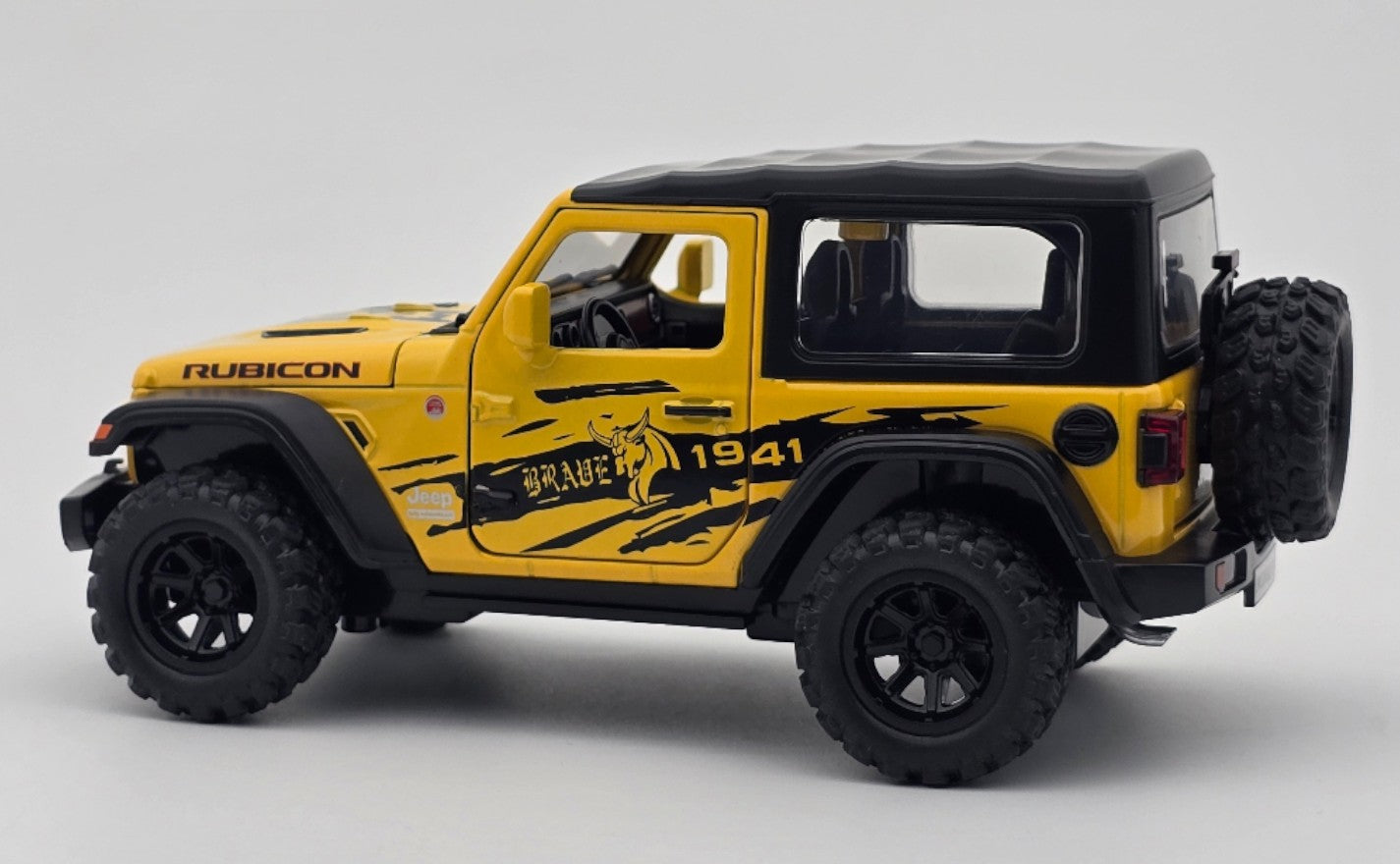 Jeep Wrangler Rubicon 3 Door 1:32 Removable Top diecast scale model car collectible