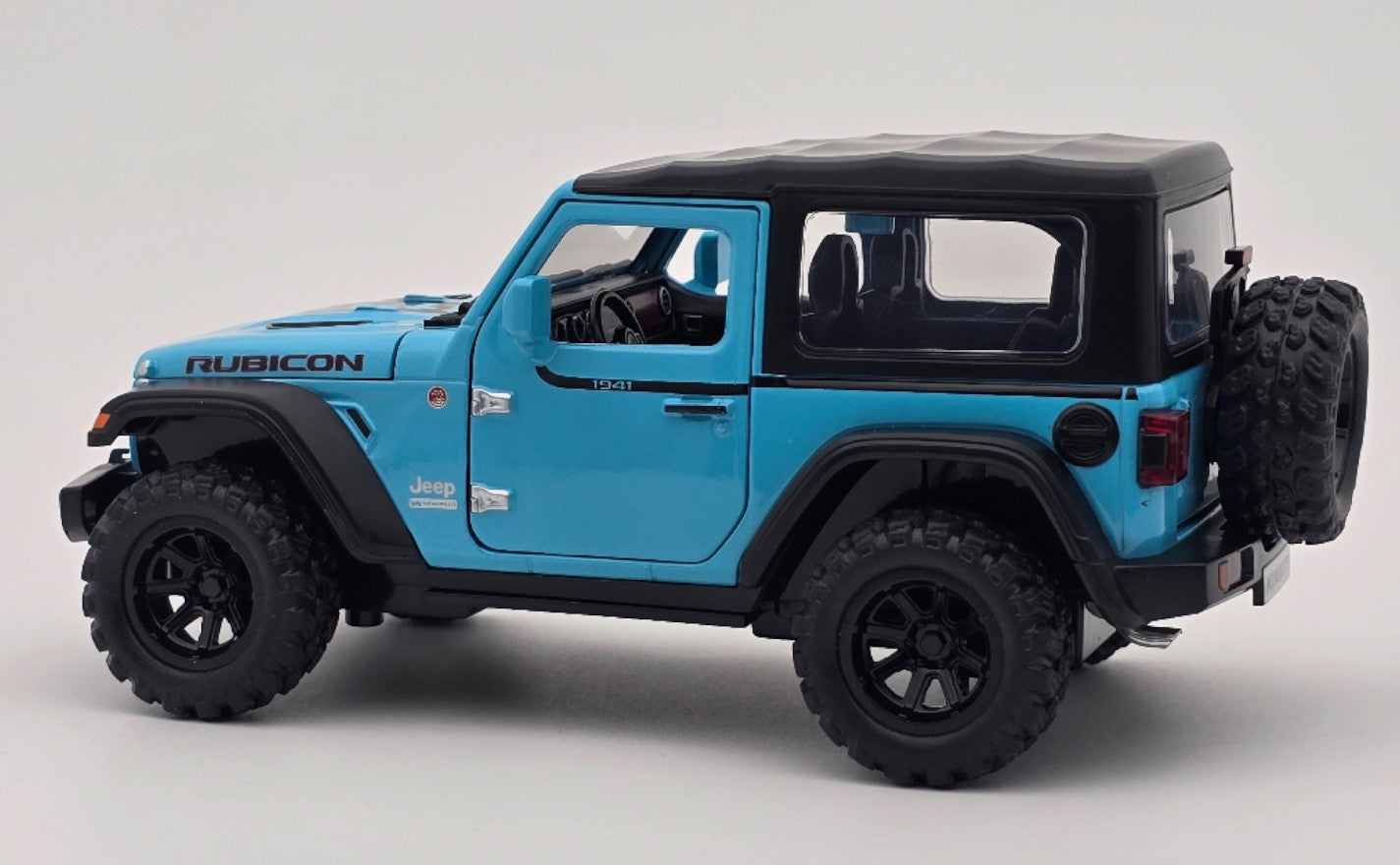Jeep Wrangler Rubicon 3 Door 1:32 Removable Top diecast scale model car collectible