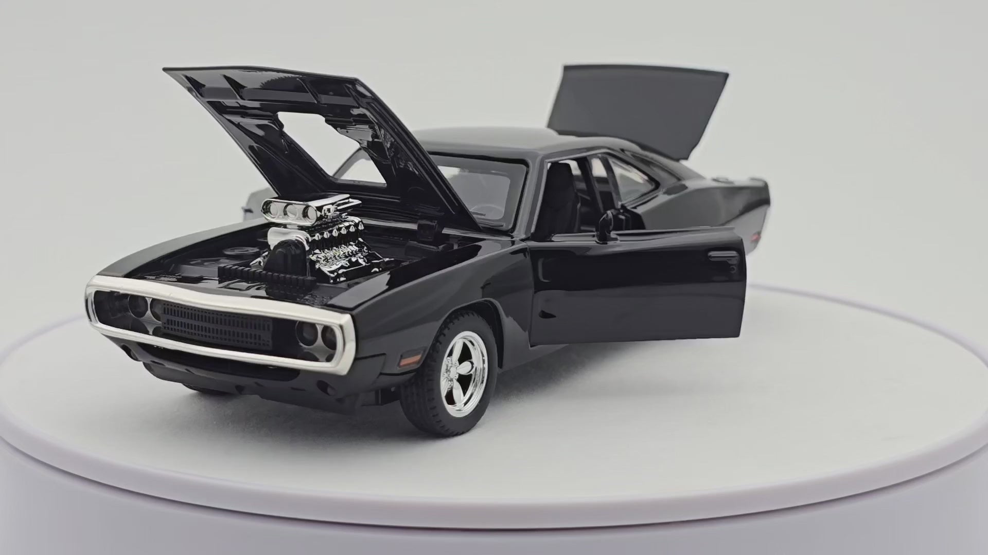 Dodge Charger 1970 Fast &amp; Furious 1:24 diecast scale model car collectible