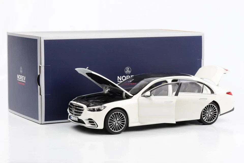 Mercedes-Benz S-class V223 1:18 Scale model