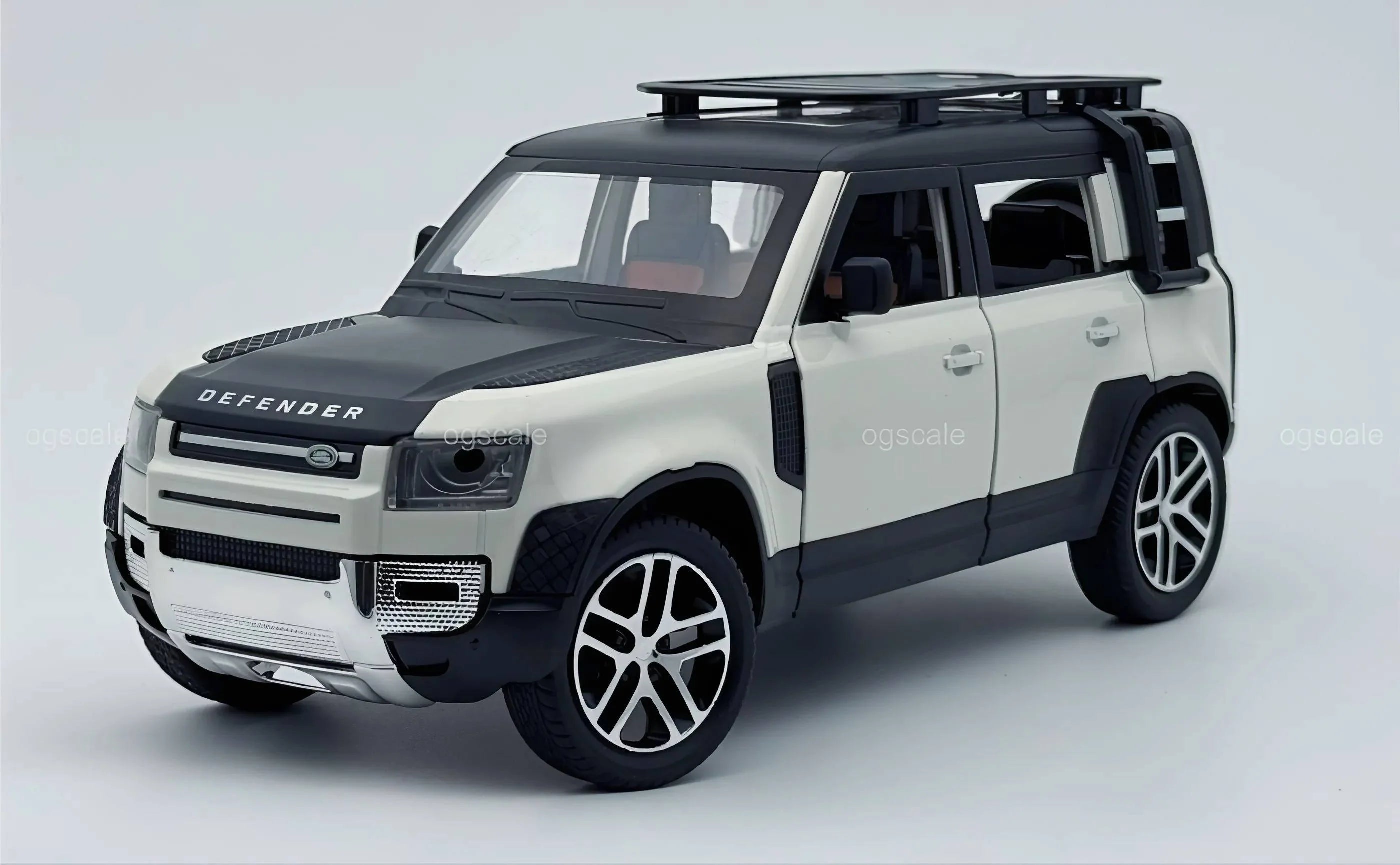 Land Rover Defender 110 1:24 - Large Size Licensed Diecast Scale Model Car