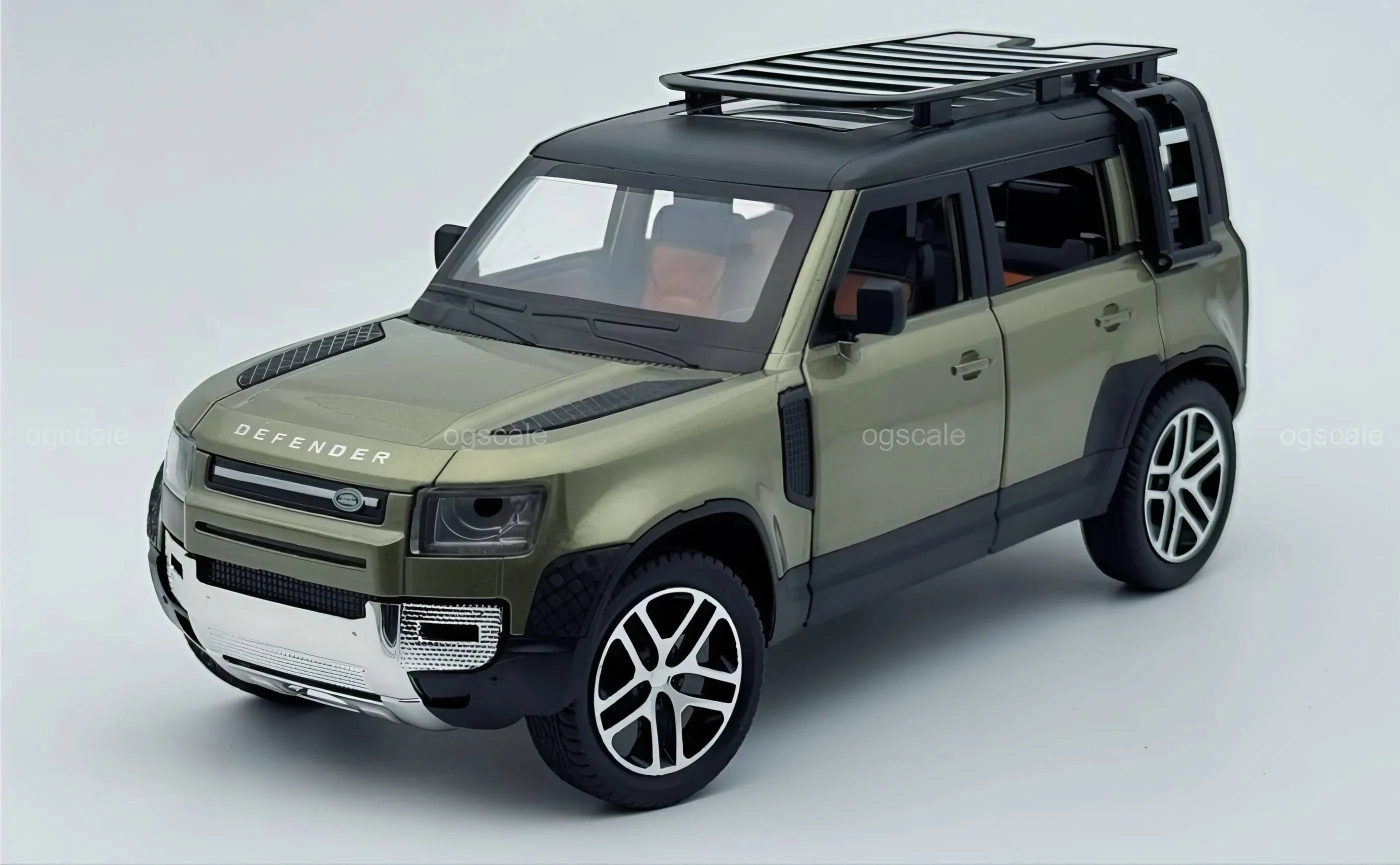 Land Rover Defender 110 1:24 - Large Size Licensed Diecast Scale Model Car