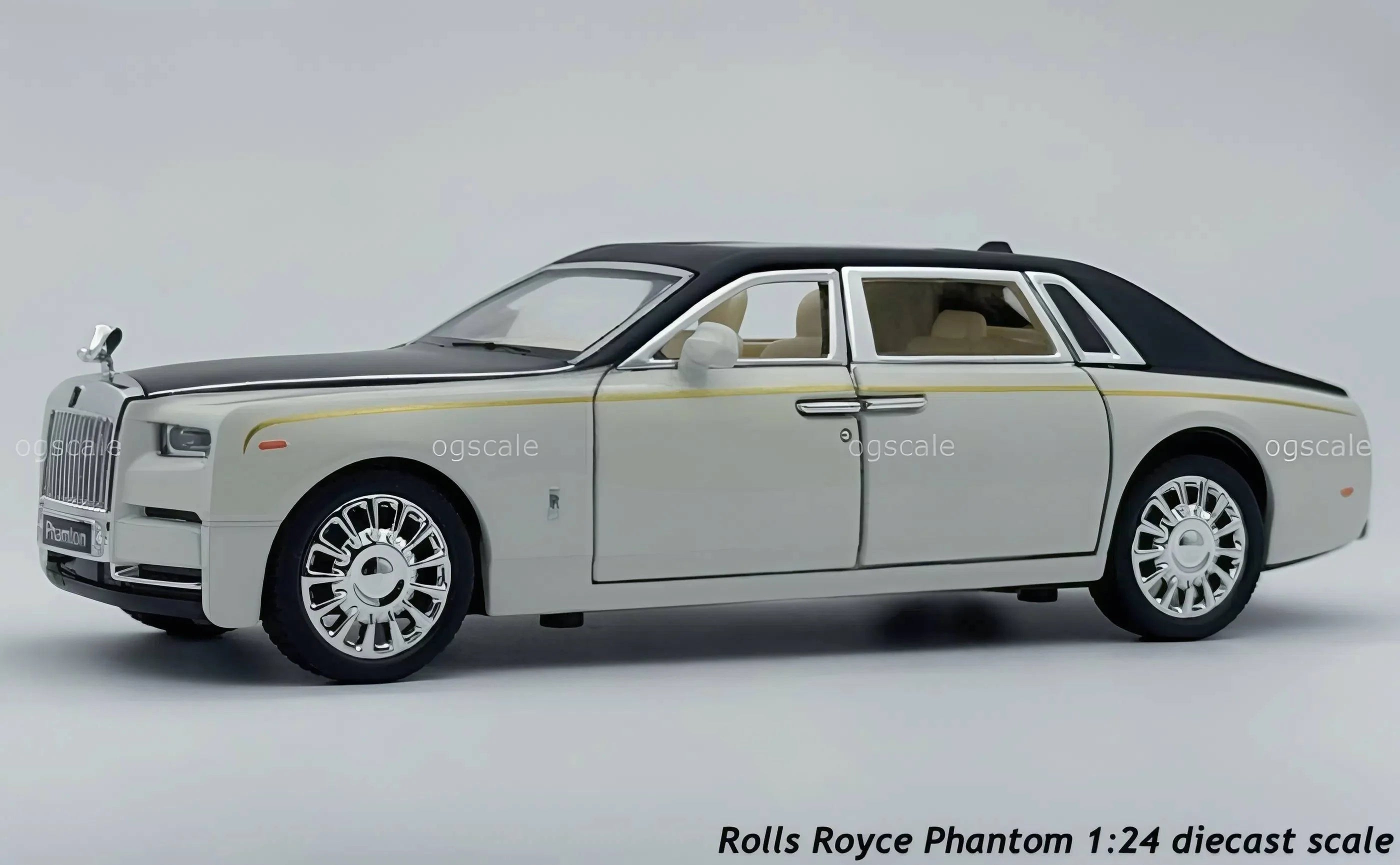 Rolls Royce Phantom 1:32 diecast scale model car collectible