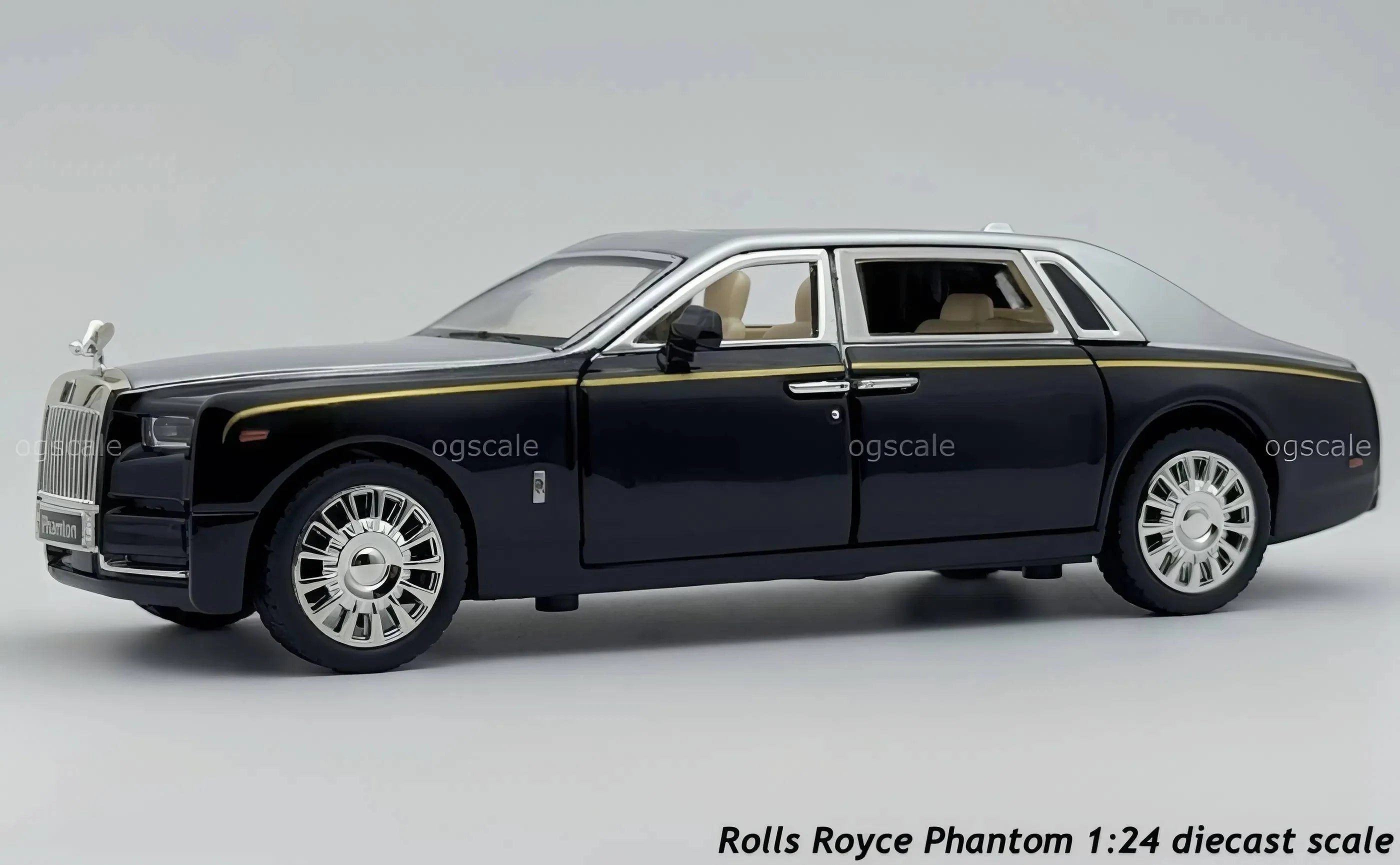 Rolls Royce Phantom 1:32 diecast scale model car collectible