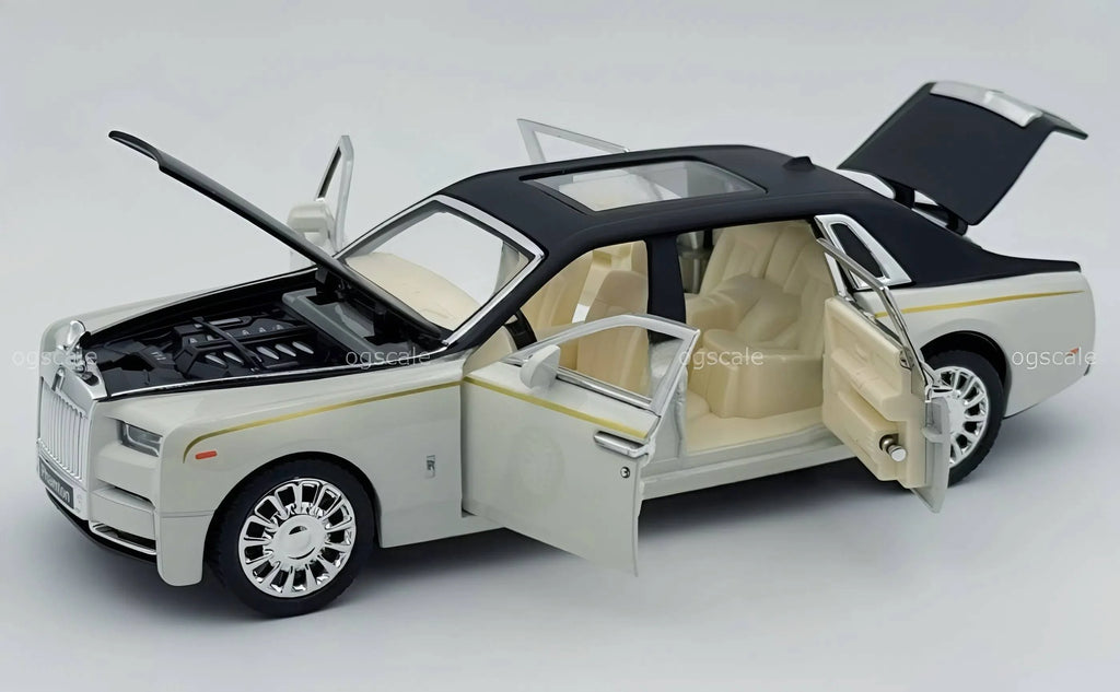 Rolls Royce Phantom 1:32 diecast scale model car collectible